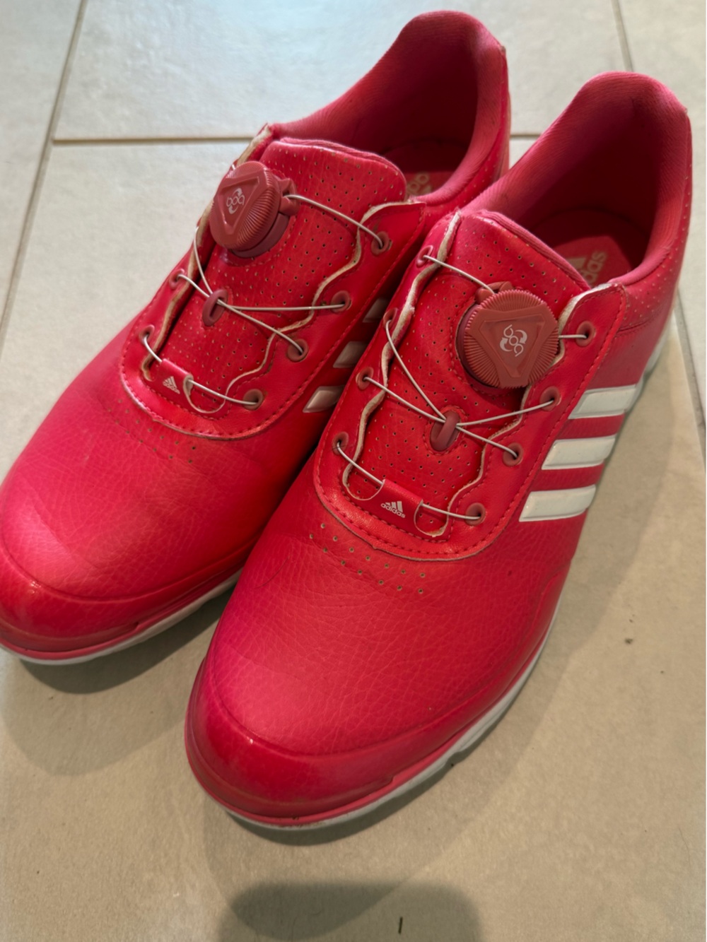 Woman’s adidas boa water proof golf shoes size 9